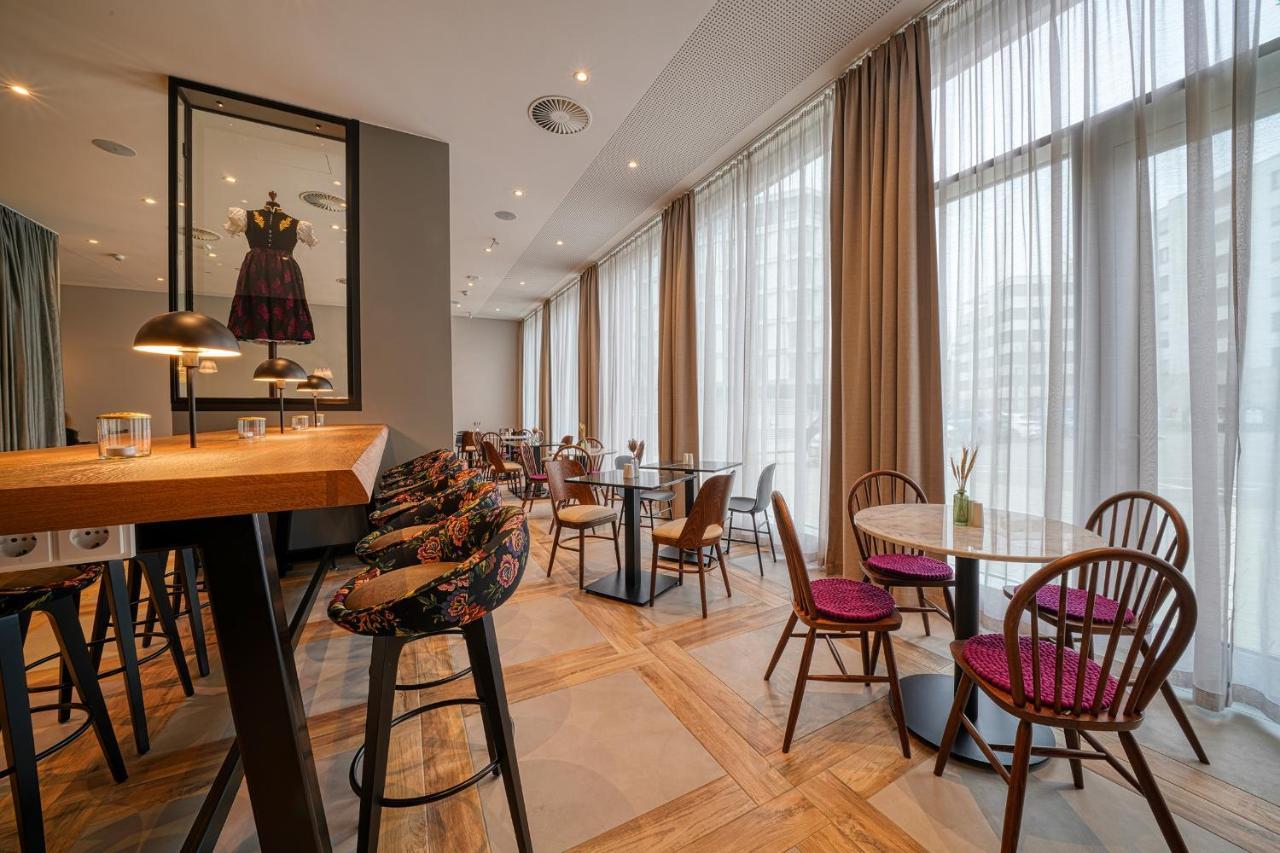 Vienna House Easy By Wyndham Freiburg City Ngoại thất bức ảnh